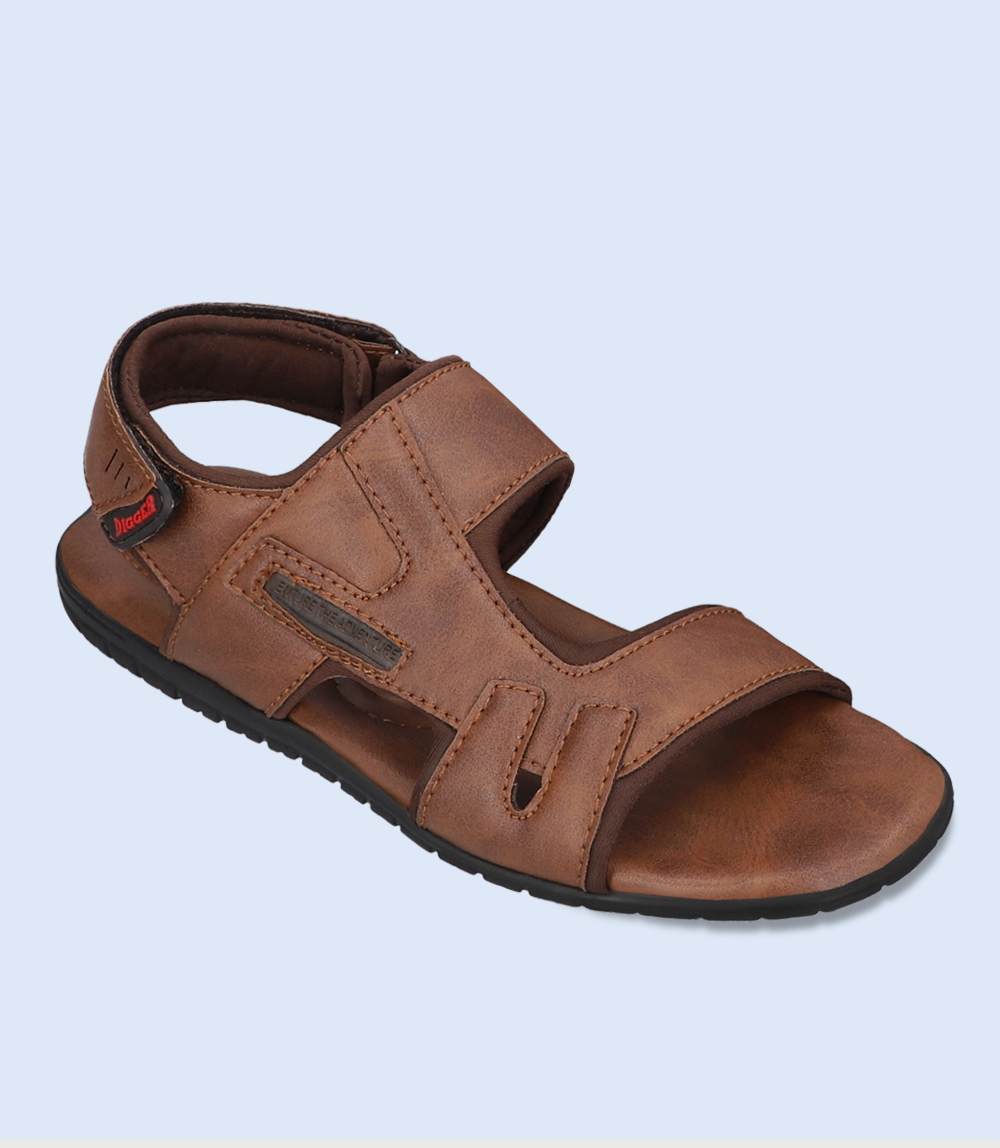 BM4766 Sandals for Men in Brown