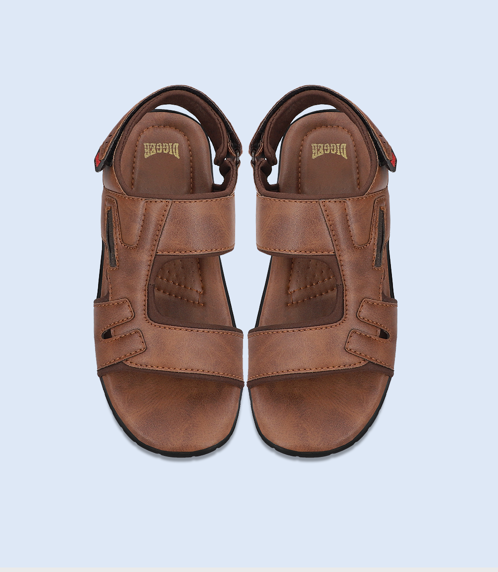 BM4766 Sandals for Men in Brown