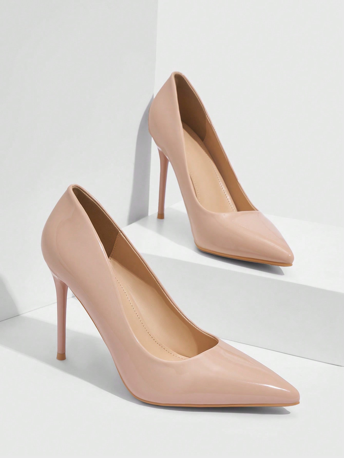 Classic High Heel Pumps for Women's Spring and Summer Footwear