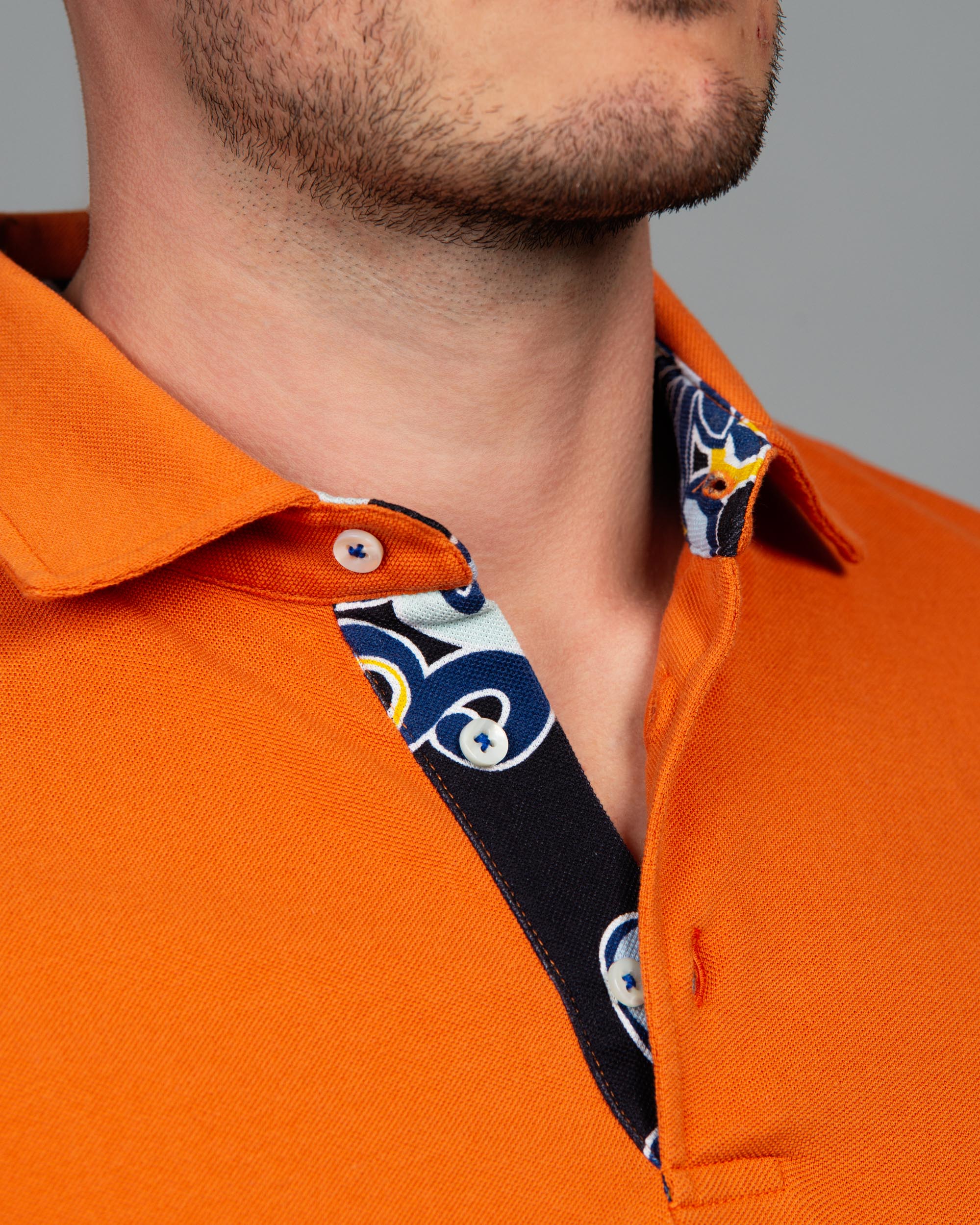 Contrasting Polo Shirt.