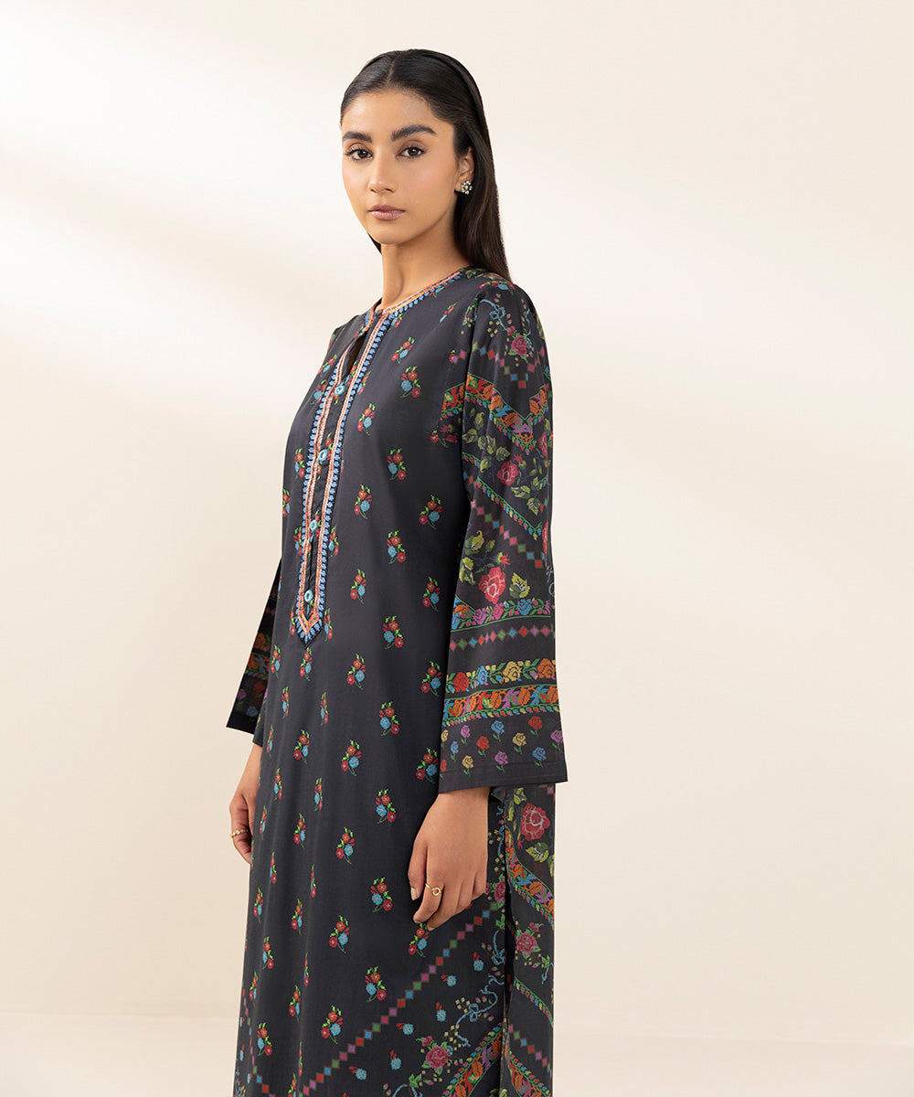 Embroidered Lawn Shirt - Best Price, Trendy Designs & Fast Shipping