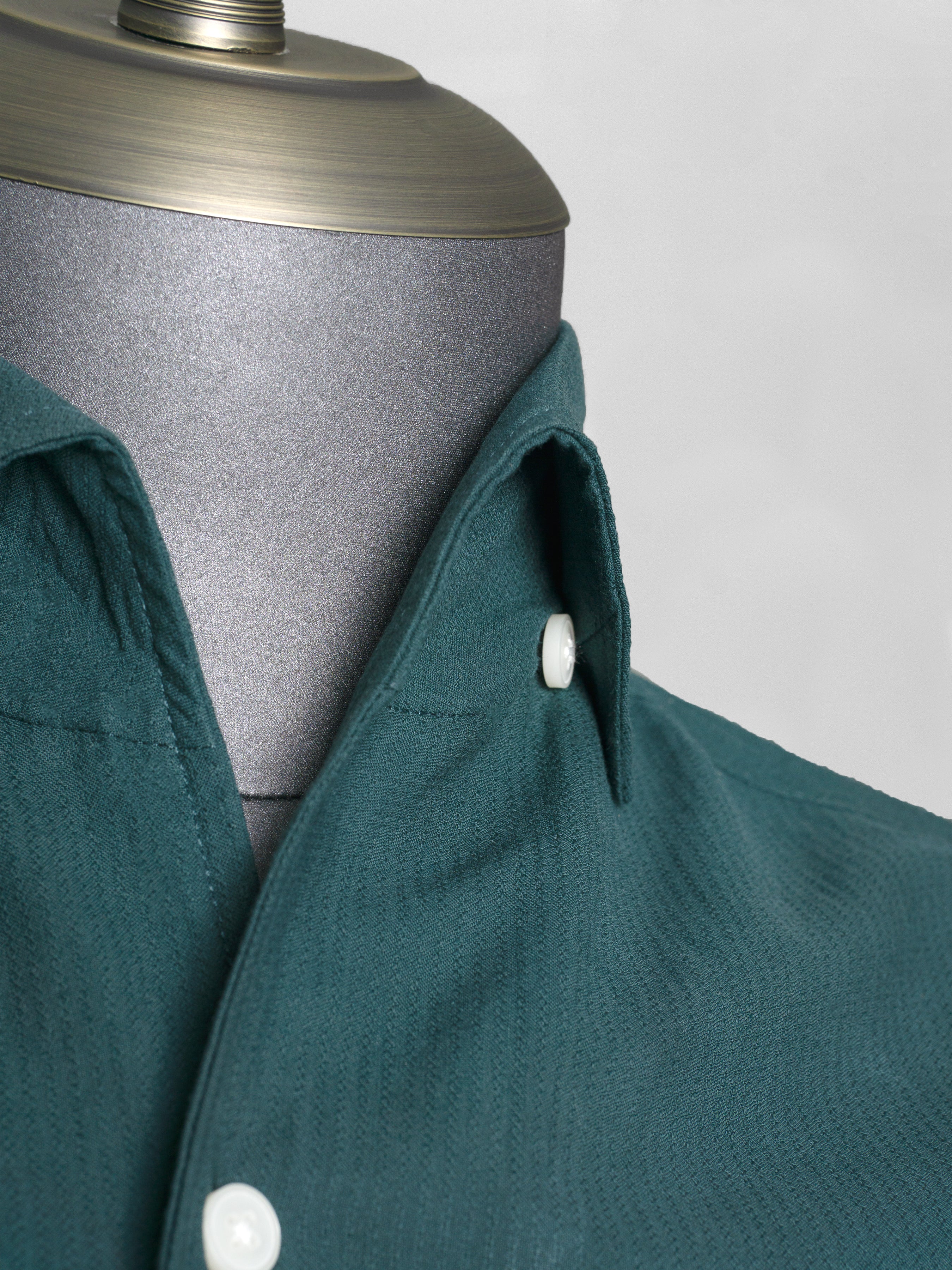 Luca Green Formal Shirt with One-Piece Collar