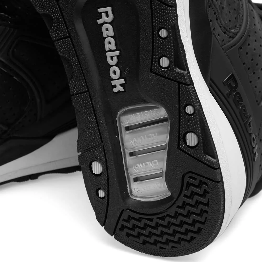 Reebok x SNS The Pump Certified Black Neo Blue.