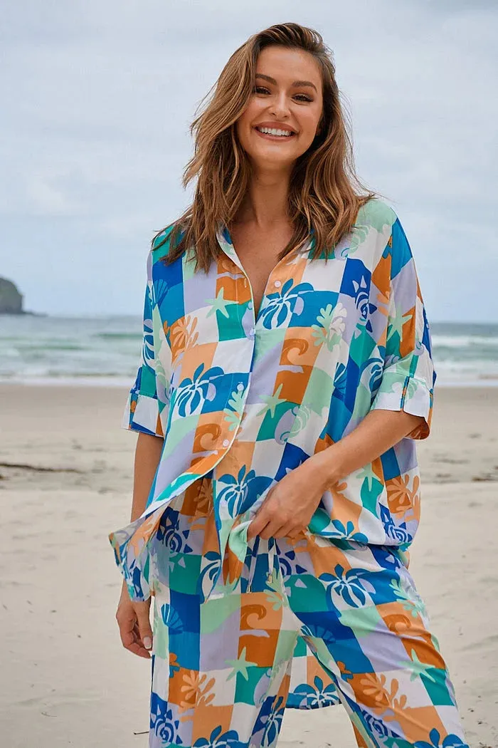 River Shirt Blouse - Tides Collection - Enhance Your Wardrobe with the Latest Fashion Trends