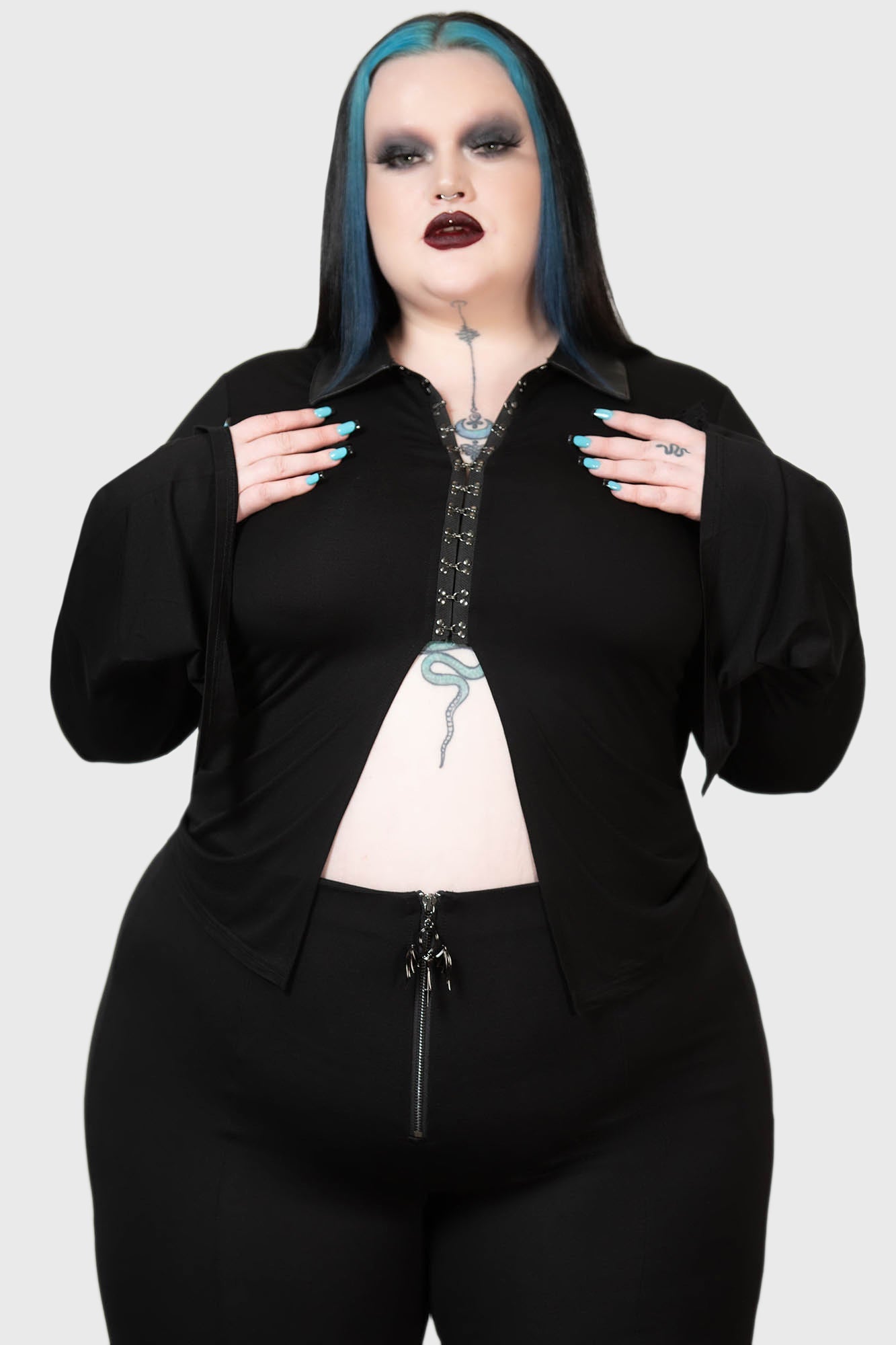 Vampire Fatale T-shirt [Plus size] Revive