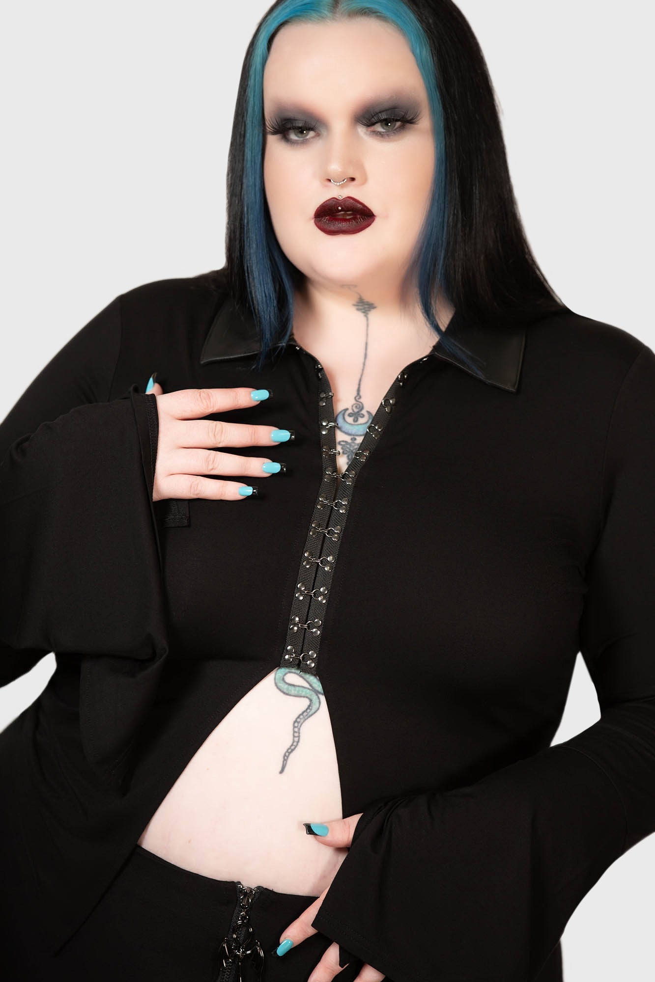 Vampire Fatale T-shirt [Plus size] Revive