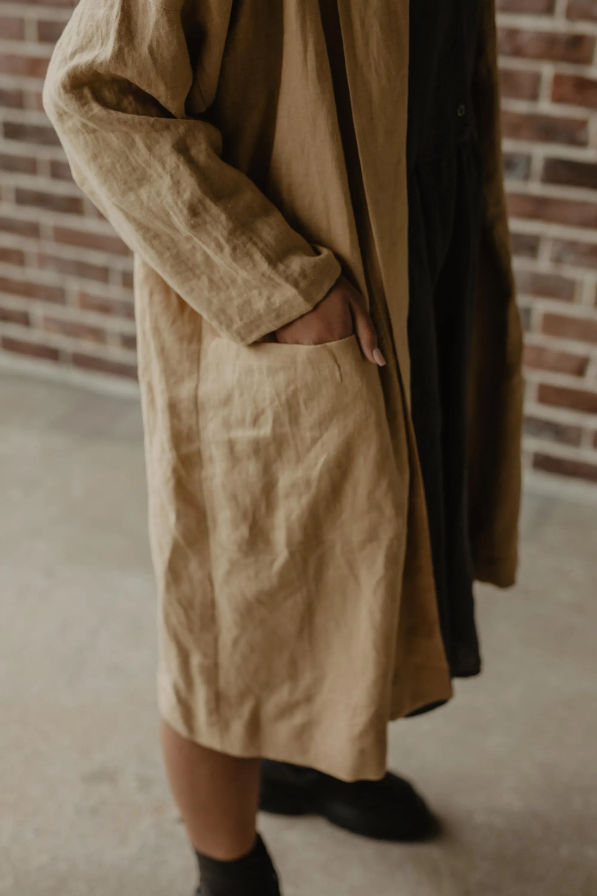 Vilnius Linen Mid-Length Coat